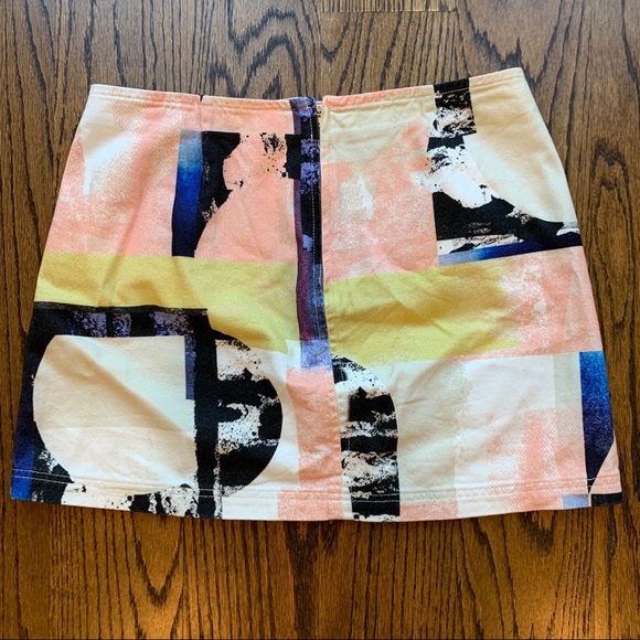 BDG white peach and black denim mini skirt - Picture 2 of 4